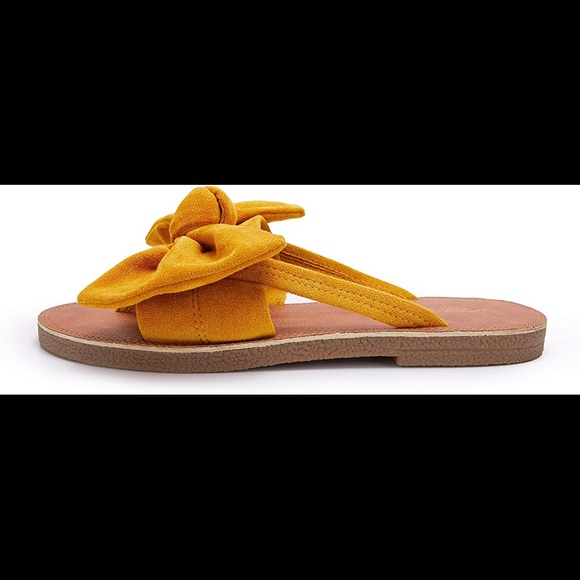 Slip On Flip Flops Ring Toe Strappy Summer Gladiator Flat Sandals - Picture 3 of 3